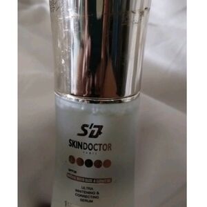 Skin Doctor Whitening & Correcting Serum
